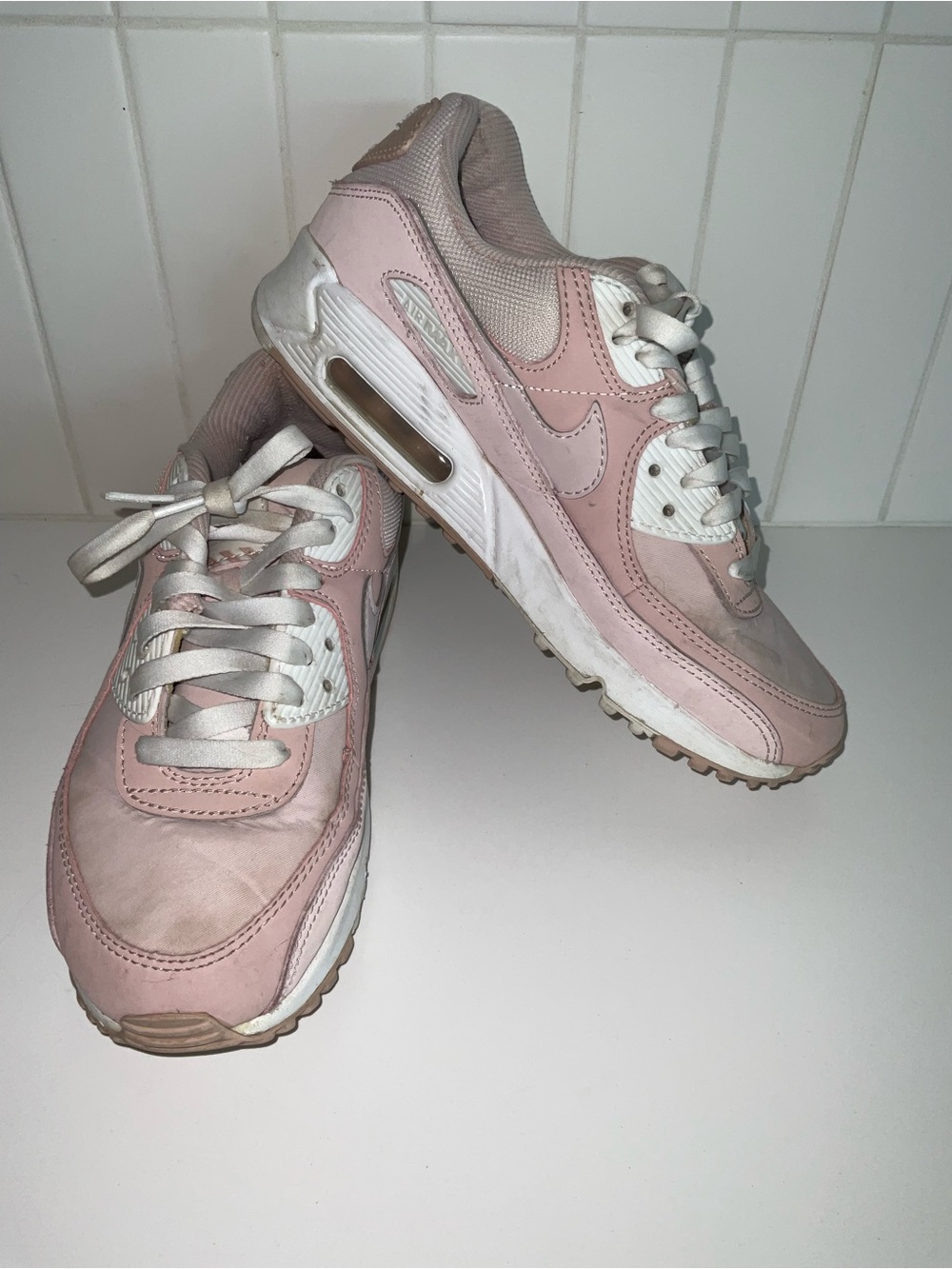 Nike 90 Air Max Sneakers